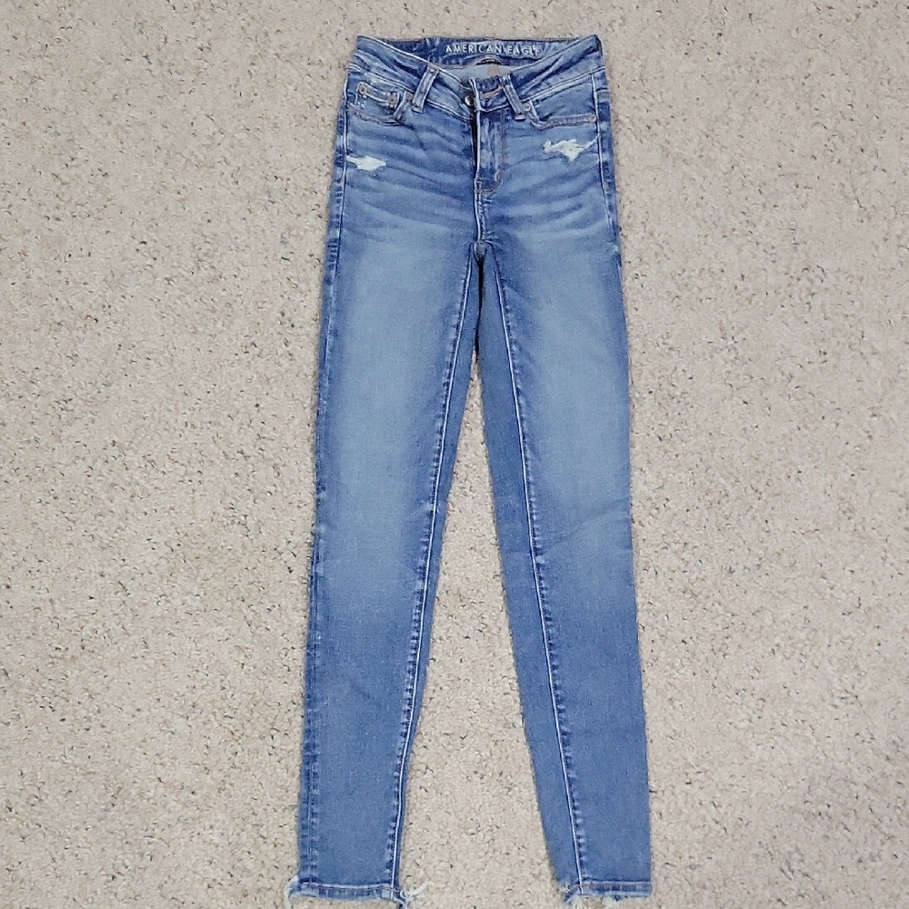 American Eagle Outfitters Light Blue Skinny Jeans